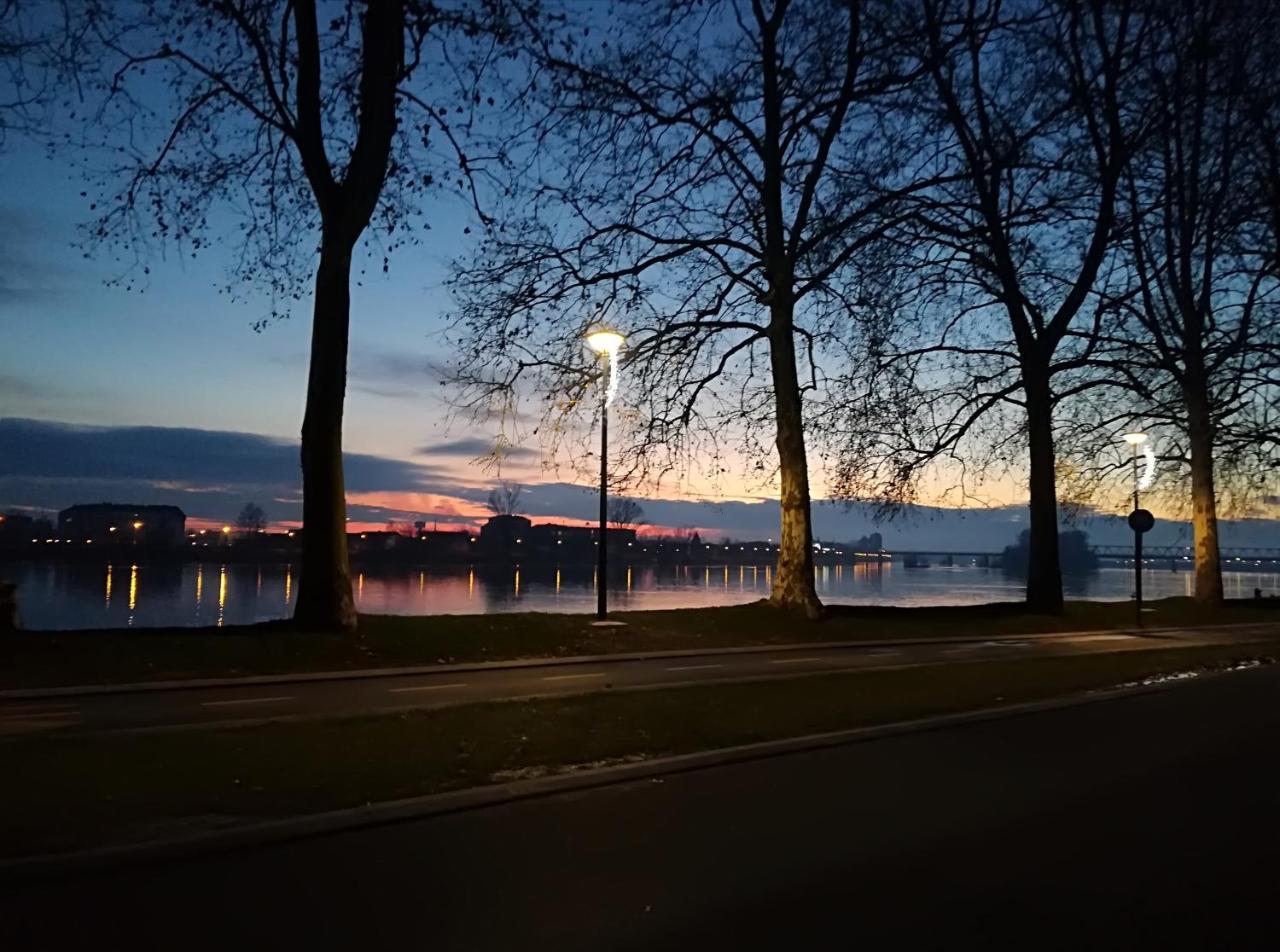 Guesthouse Sava スラヴォンスキ・ブロド エクステリア 写真